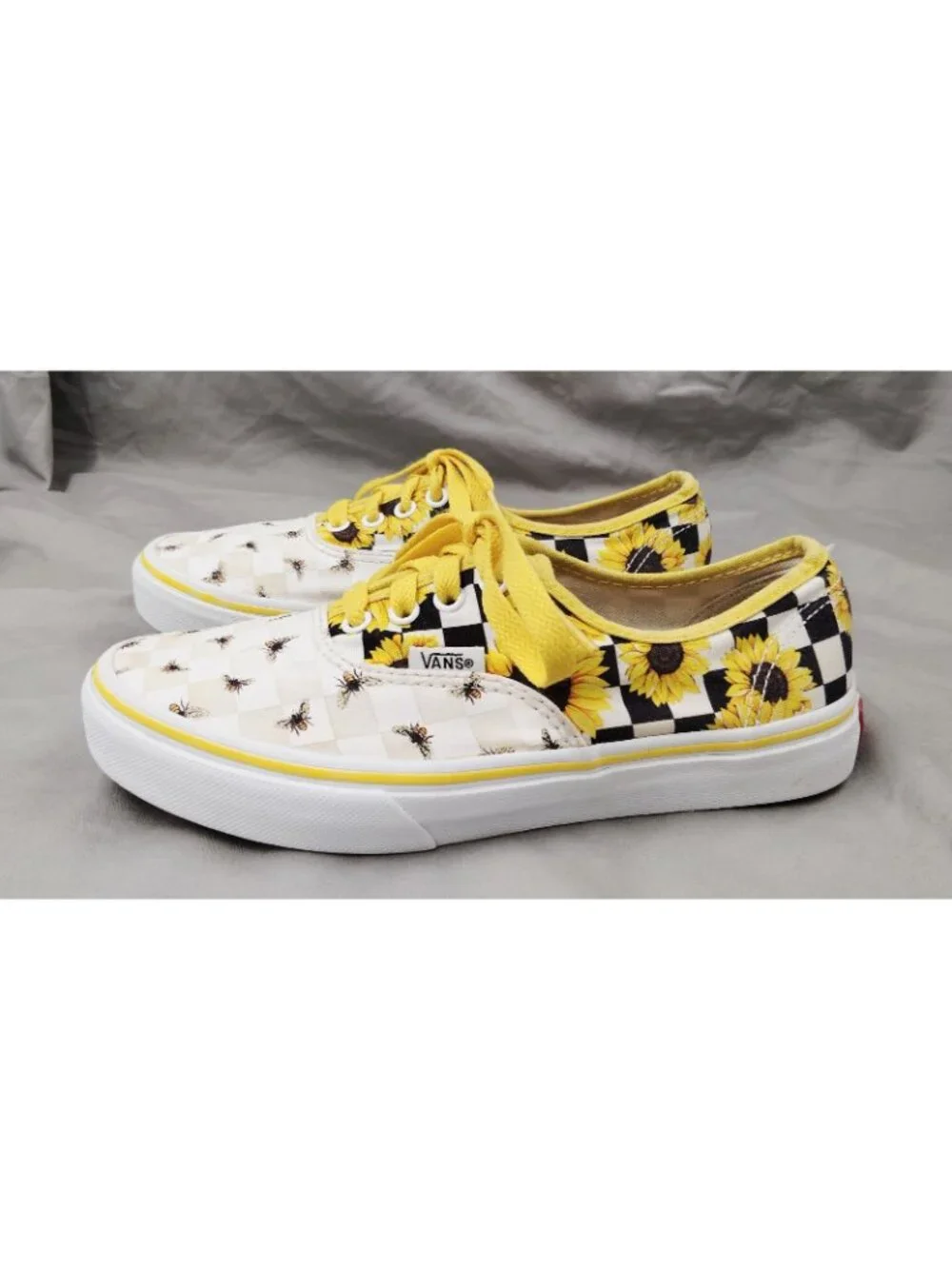 Vans Authentic Sunflower Bee Checkerboard Shoes Yellow Youth Size 3 Canvas